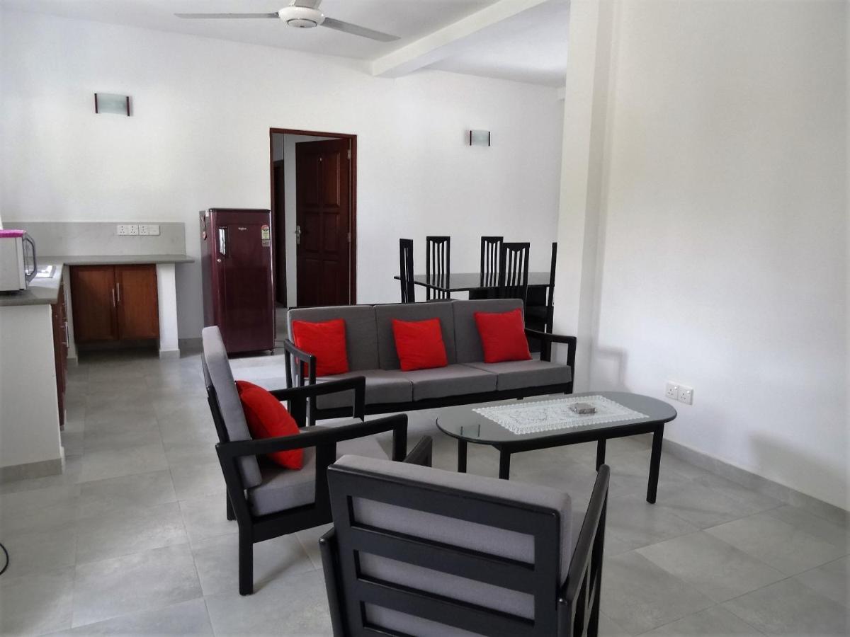 Amssler Beach Stay Kalutara Zewnętrze zdjęcie