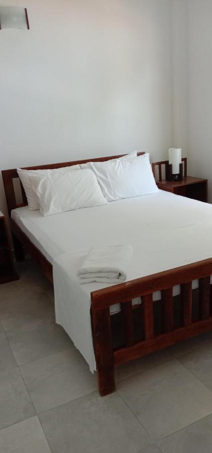 Amssler Beach Stay Kalutara Zewnętrze zdjęcie