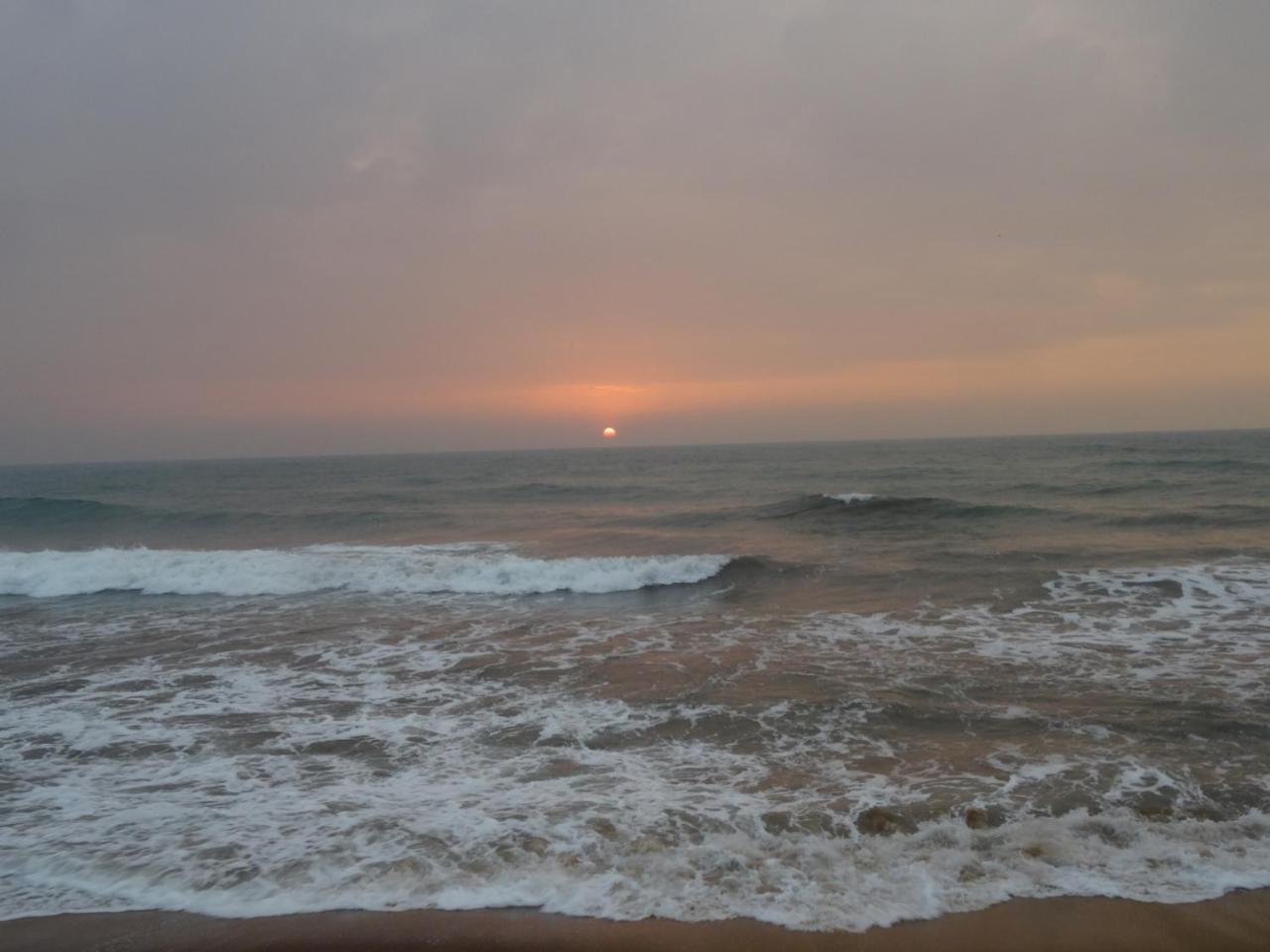 Amssler Beach Stay Kalutara Zewnętrze zdjęcie