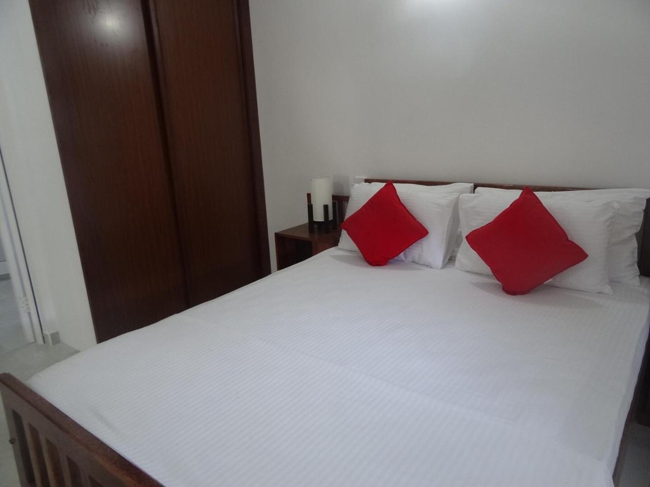 Amssler Beach Stay Kalutara Zewnętrze zdjęcie