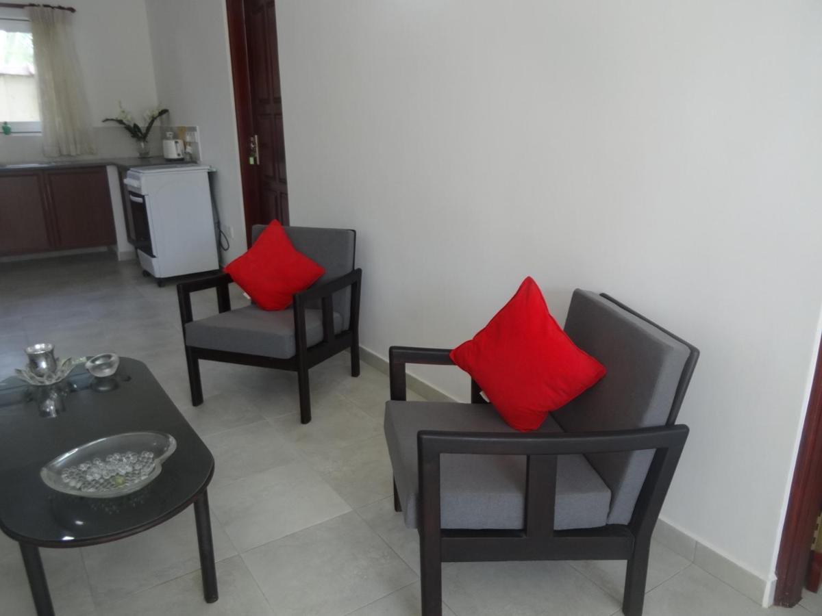 Amssler Beach Stay Kalutara Zewnętrze zdjęcie